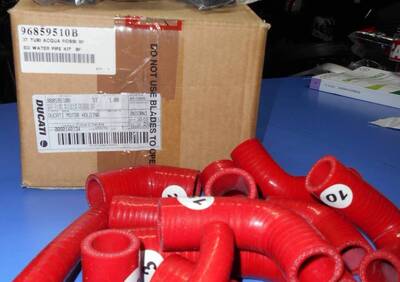 kit tubi acqua rossi SF Ducati - Annuncio 6916475