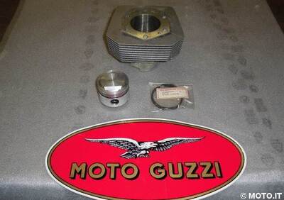 cilindro completo Moto Guzzi CILINDRO V35 II/III COMPLETO SX - Annuncio 6143596