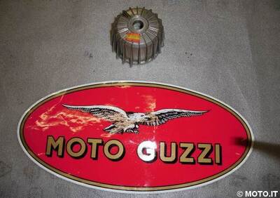 coperchio filtro olio Moto Guzzi COPERCHIO FILTRO OLIO GTS 350 - Annuncio 6143686