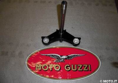 piastra forcella inferiore Moto Guzzi PIASTRA FORCELLA INFERIORE 1000 GT - Annuncio 6143717