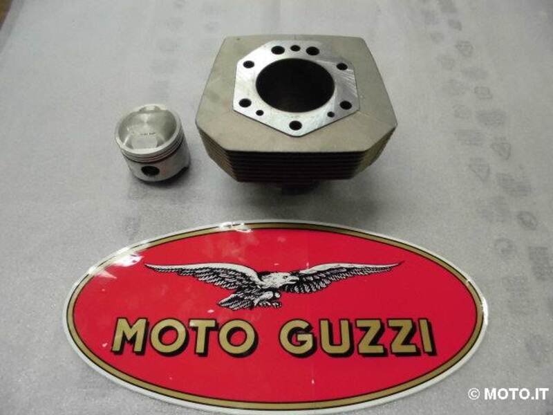 CILINDRO E PISTONE Moto Guzzi CILINDRO E PISTONE 850 LE MANS III
