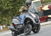 Piaggio MP3 350 e 500 2018: Test sulle strade di Parigi
