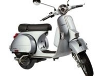 Piaggio torna a produrre la Vespa PX