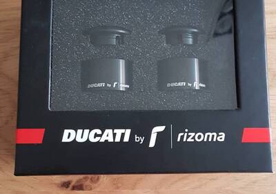 Set terminali Ducati neri Sconto 25% - Annuncio 7592026