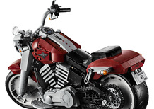 Harley-Davidson Fat Boy. Modello in scala di Lego Creator Expert