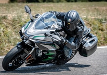 Kawasaki H2 SX SE+ TEST: 200 cv, 300 km/h. La chiami touring?