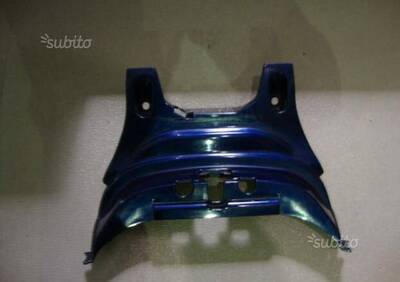 Coperchio schienale suzuki burgman 400 2003 - Annuncio 7876365