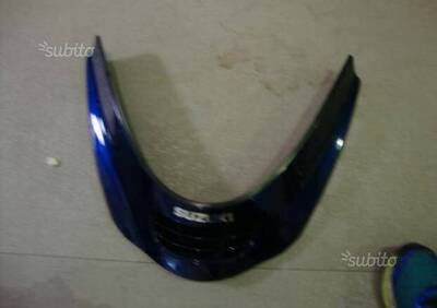 Coperchio scudo anteriore suzuki burgman 400 2001 - Annuncio 7876375