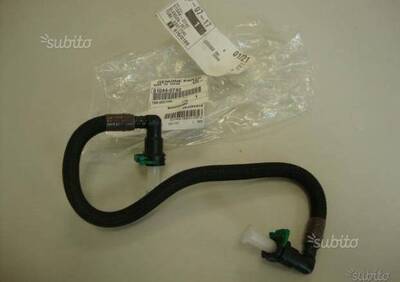 Tubo Carburante Kawasaki Z800 - Annuncio 7880444