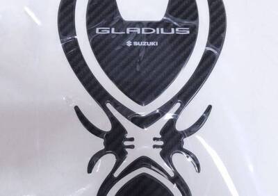 Paraserbatoio Suzuki Gladius - Annuncio 7897263