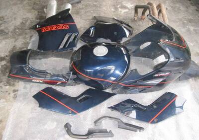 Carena completa Suzuki GSX 1100 F 88/94 - Annuncio 7949986