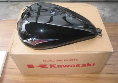 Serbatoio benzina Kawasaki VN 900 - Annuncio 7957526