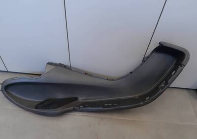 Pedane poggia piede dx Piaggio X9 - Annuncio 7957638