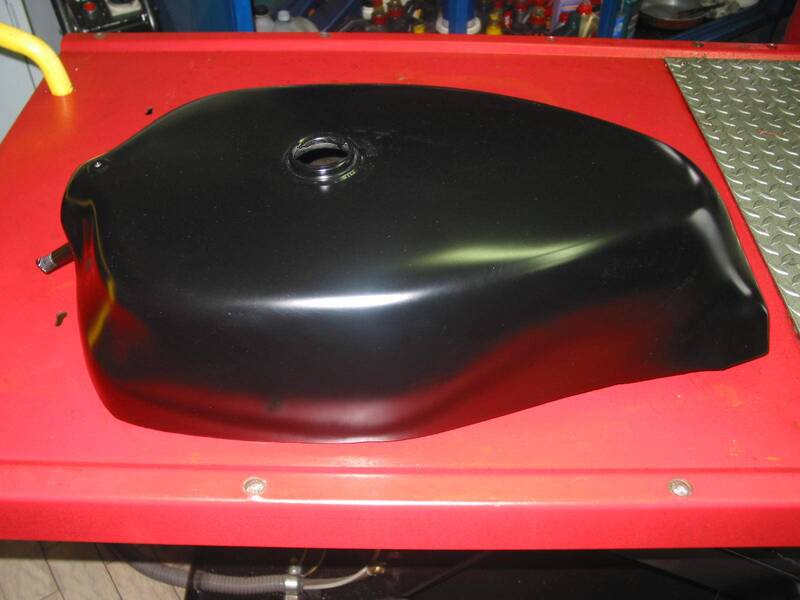 Serbatoio grezzo per Bimota SB4 (4)