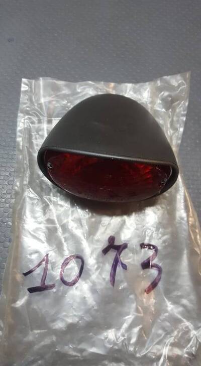 FANALE POST. APRILIA SCARABEO 50 Sgr