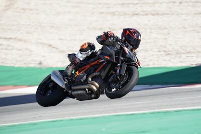 KTM 1290 Super Duke R 2020. E' sempre "The Beast"