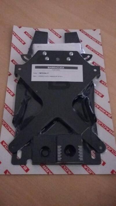 PORTATARGA SIDE BARRACUDA MT09 2017/2019