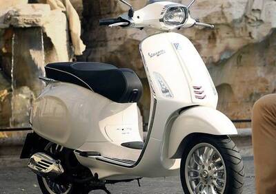 Vespa Sprint 50 2T (2014 - 17) - Annuncio 6360395