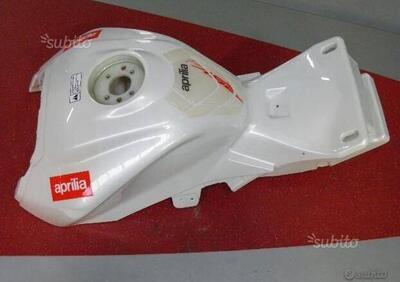 SERBATOIO APRILIA RSV 4 USATO. - Annuncio 8018451