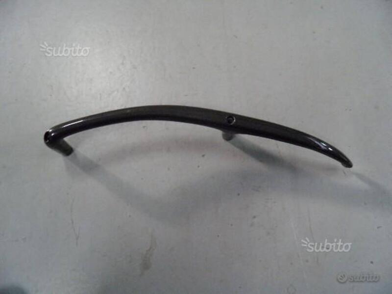 MANIGLIA SINISTRA USATA PER APRILIA GULLIVER 50 (2)