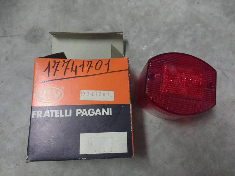 Vetro fanalino post Moto Guzzi