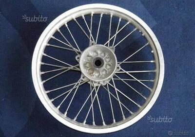 CERCHIO COMPLETO PER KAWASAKI KZ 250/450 USATO - Annuncio 8021161