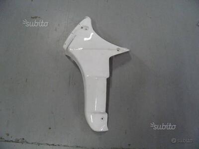 CARENA LATERALE SX. PER APRILIA. CODICE AP8230219
