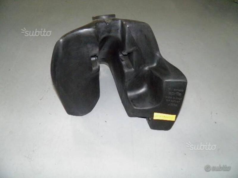 SERBATOIO BENZINA APRILIA PEGASO 125 AP8130895. (4)