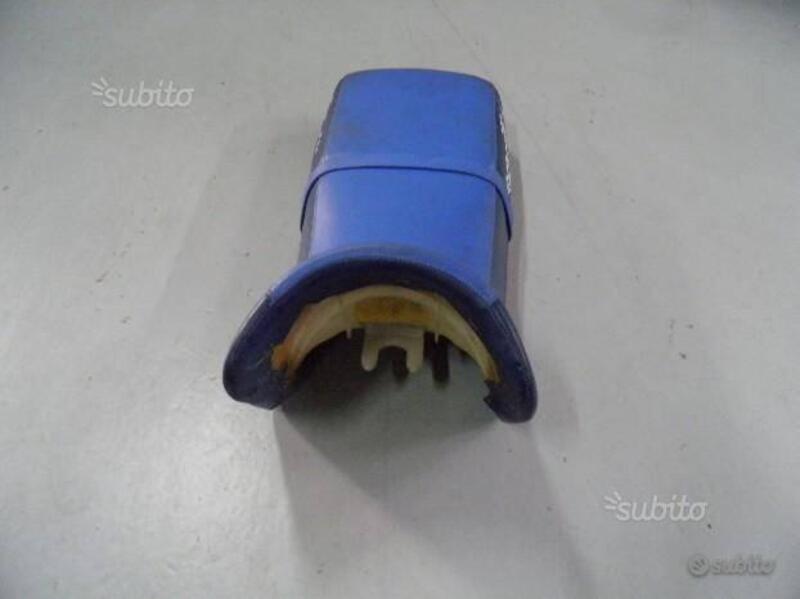 SELLA BICOLORE BLU PER APRILIA. CODICE AP8229032. (2)