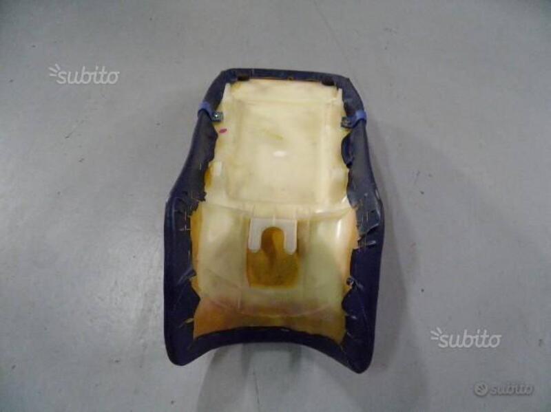 SELLA BICOLORE BLU PER APRILIA. CODICE AP8229032. (3)