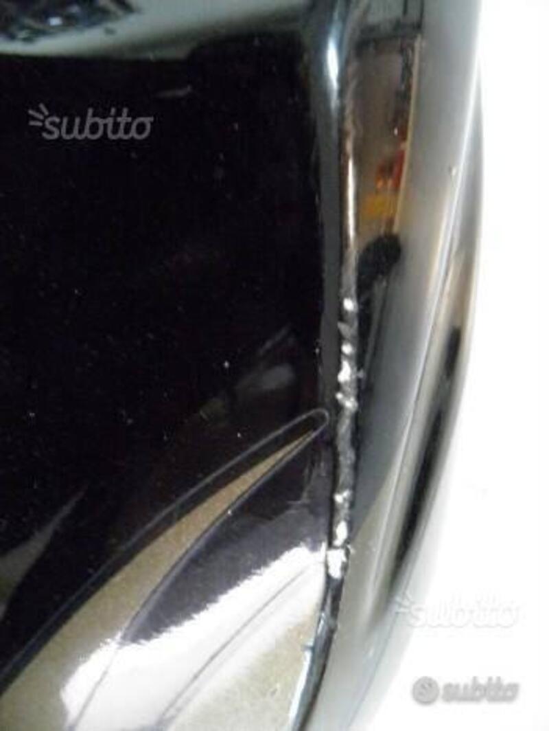 FIANCHETTO POST. SX USATO APRILIA SR 50 AP8268050. (3)