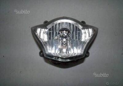 FANALE ANTERIORE USATO PER HONDA SH 125 E 150 2013 - Annuncio 8022588