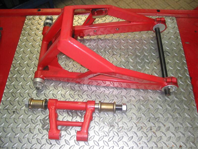 Forcellone bimota sb4 (3)