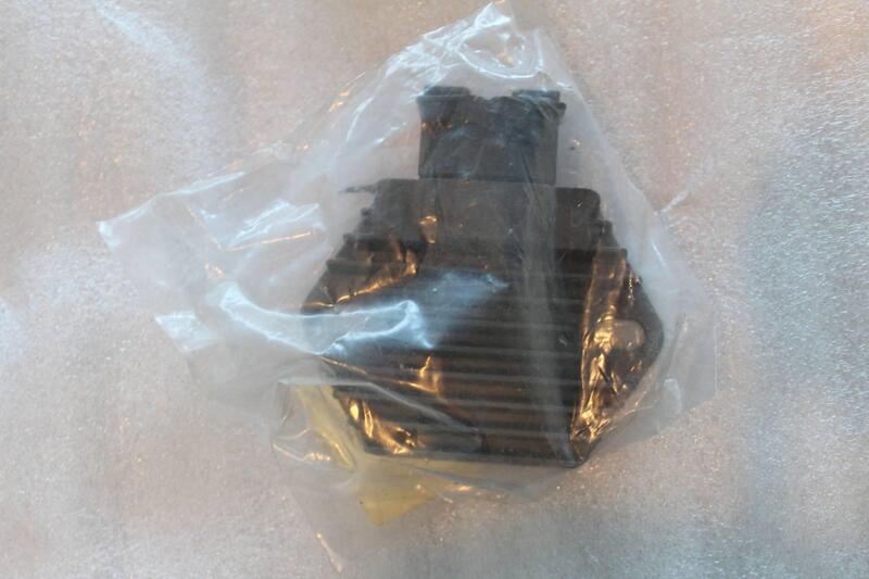 Regolatore tensione scooter e moto HONDA Sgr