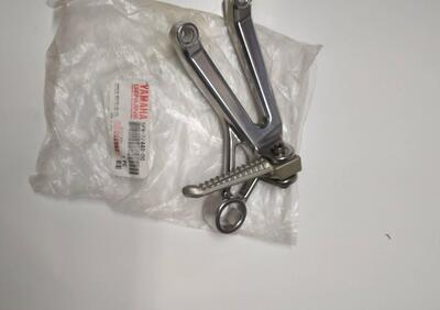 POGGIAPIEDI POST.DX COMPLETA YAMAHA R1 02/03 - Annuncio 8056214