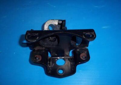 STAFFA SUPPORTO CAVALLETTO LATERALE SUZUKI BURGMAN  - Annuncio 7389830