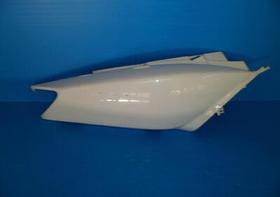 scocca destra con fermo rotto YAMAHA T MAX TMAX 50  - Annuncio 7411443