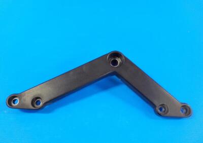 staffa supporto motore destro SUZUKI V STROM DL 65  - Annuncio 7412259