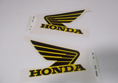 ADESIVO ADESIVI EMBLEMA SERBATOIO DESTRO SINISTRO Honda - Annuncio 7418956