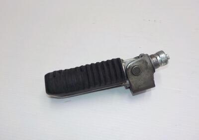 pedalino anteriore destro dettaglio SUZUKI GSF BAN  - Annuncio 7421536