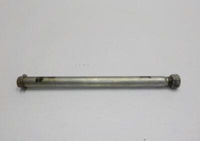 61211-31E00-000 perno forcellone SUZUKI GSF BANDIT  - Annuncio 7421540