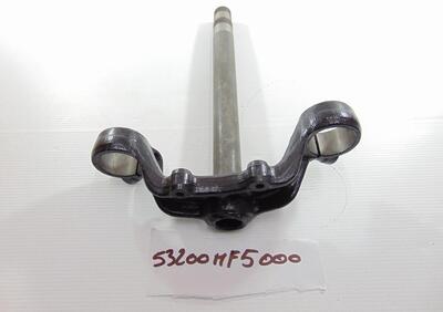 triangolo inferiore forcella originale HONDA VT500 - Annuncio 7505493