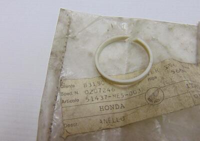 ANELLO PISTONE INFERIORE FORCELLA ORIGINALE HONDA - Annuncio 7559159