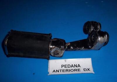 PEDANA ANTERIORE DESTRA YAMAHA VIRAGO 250 1991 RIC  - Annuncio 7389793