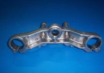 PIASTRA SUPERIORE FORCELLA SUZUKI BURGMAN 650 2006  - Annuncio 7389819