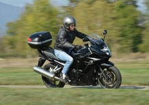 Suzuki GSX650FT: ancora più turistica in allestimento Traveller