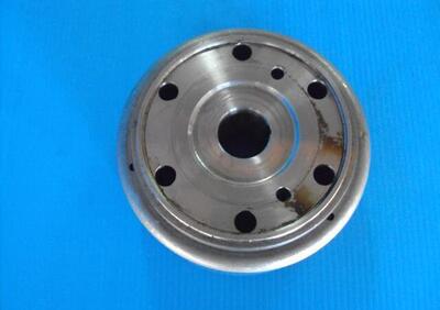 VOLANO FLYWHEEL HONDA SH150 2002 RICAMBI USATI  - Annuncio 8294692