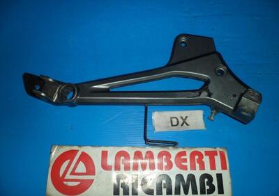 SUPPORTO PEDANA DX UN PO SCOLORITA KAWASAKI ER5 ER  - Annuncio 8296842