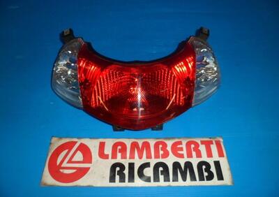 FANALE POSTERIORE REAR TAILLIGHT SUZUKI SIXTEEN 12 Rizoma - Annuncio 8297369