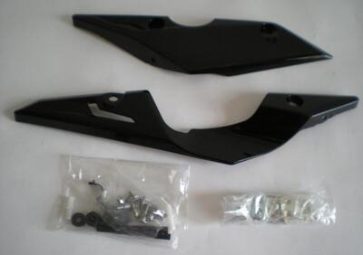 PUNTALE CARENA SUZUKI GSR 750 2011 2012 - Annuncio 8298193